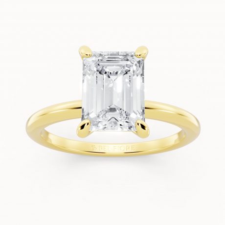 radiant-cut-solitaire-engagement-ring