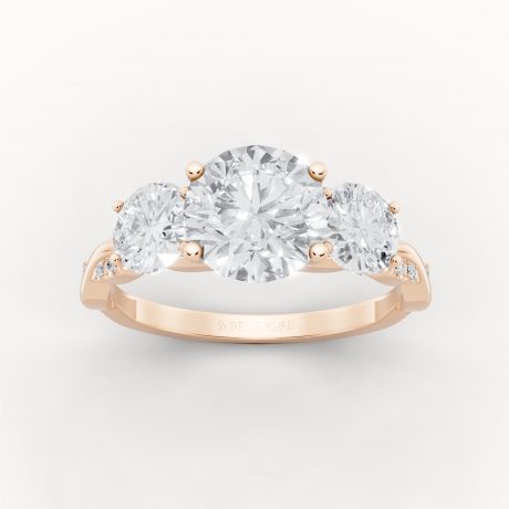 minimal-four-claw-solitaire-engagement-ring